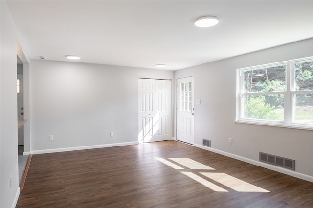 239 Pointview Rd, Brentwood, PA 15227 - empty room with dark wood-style floors