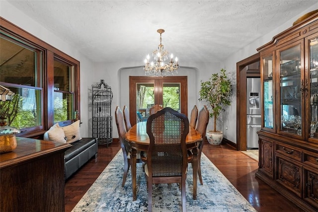 5517 Gibson Rd, Richland, PA 15044 - dining area with a chandelier and dark wood-style flooring