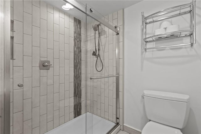217 Westmont Rd, Ross Twp, PA 15237 - bathroom featuring toilet and a shower stall