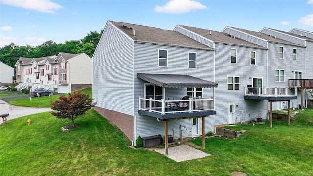 2000 Moccasin Dr, South Strabane, PA 15301 - back of house featuring a residential view and a yard