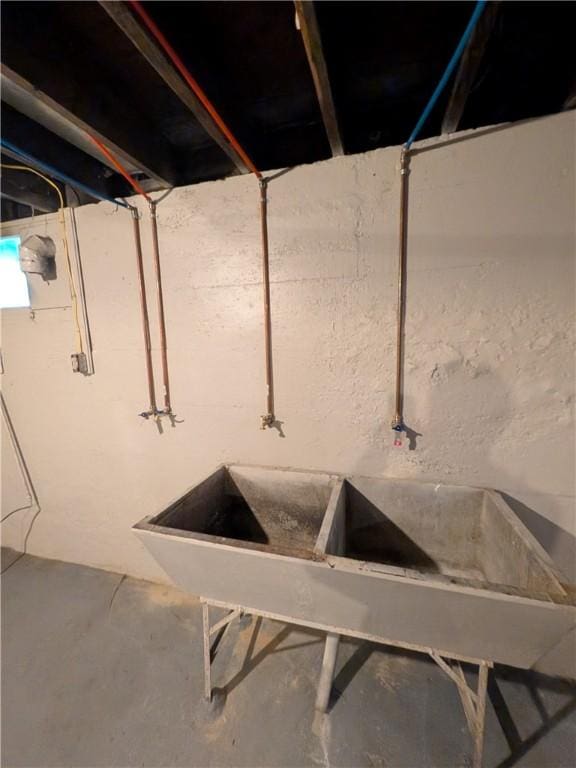 1819 Scott St, Mckeesport, PA 15132 - view of unfinished below grade area