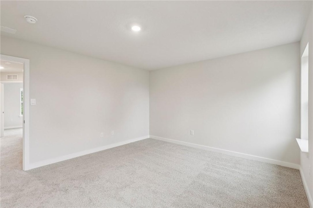 118 River Ridge Drive, Moon/Crescent Twp, PA 15108 - empty room featuring carpet floors, a smoke detector, and recessed lighting