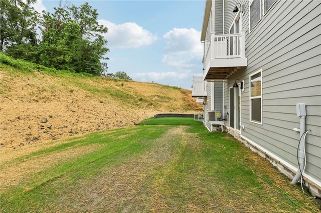 118 River Ridge Drive, Moon/Crescent Twp, PA 15108 - view of yard featuring a balcony
