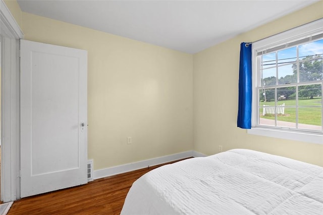 2324 Mcaleer Rd, Franklin Park, PA 15143 - bedroom featuring wood finished floors and baseboards