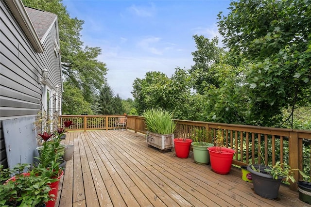 2324 Mcaleer Rd, Franklin Park, PA 15143 - view of deck