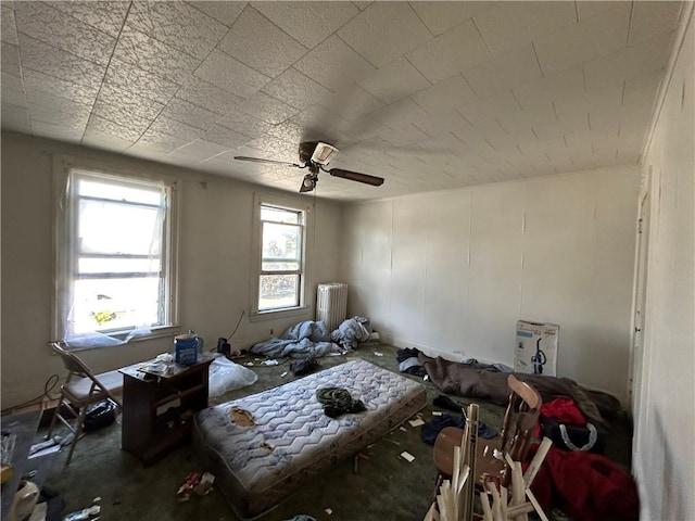 15 E Gaskill Ave, Jeannette, PA 15644 - carpeted bedroom with ceiling fan