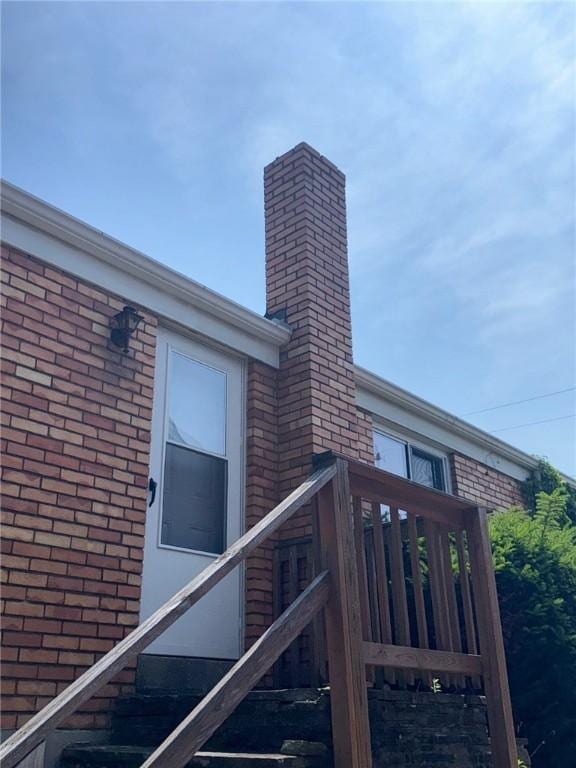 155 Roosevelt Ave, Stowe Twp, PA 15136 - exterior view of brick siding