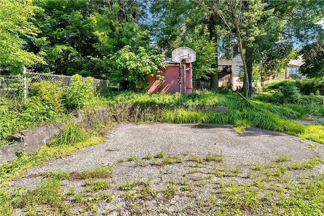 53 Fountain St, Crafton, PA 15205 - view of yard
