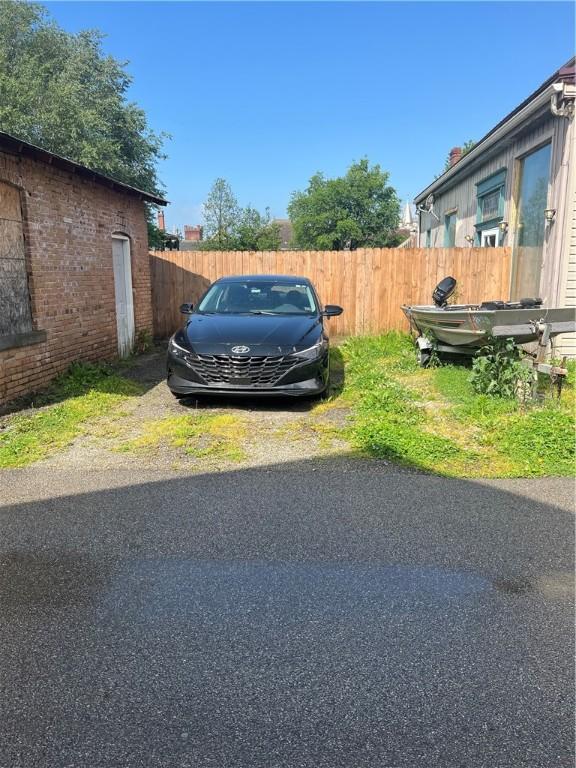 214 E Fairview Ave, Connellsville, PA 15425 - view of car parking