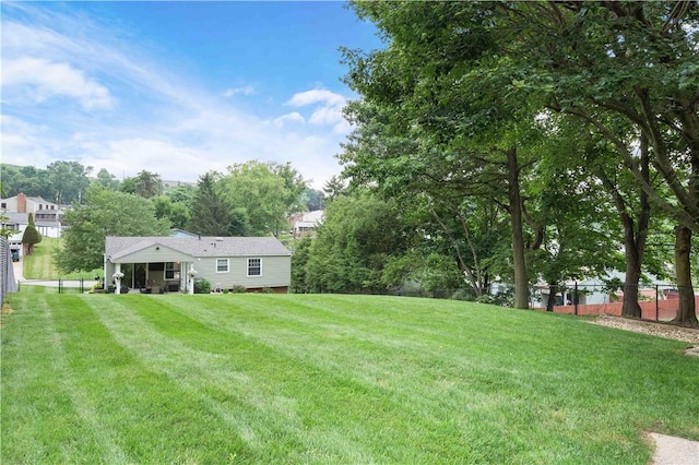 1214 Regency Dr, Mccandless, PA 15237 - view of yard