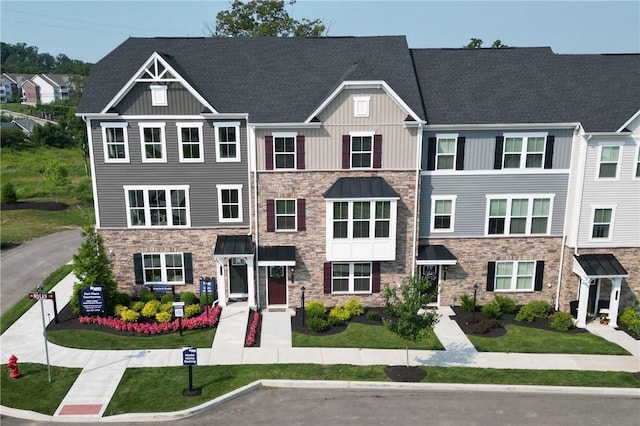 504 Nolan Cir, Cranberry Twp, PA 16066 - townhome / multi-family property with board and batten siding and stone siding