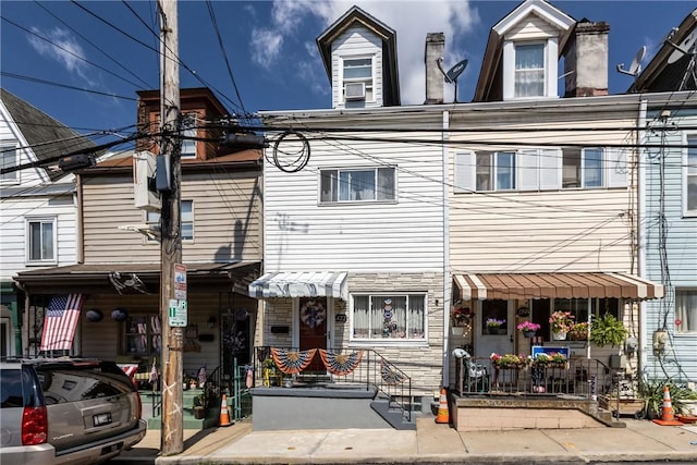 422 Ella St, Bloomfield, PA 15224 - view of front of property