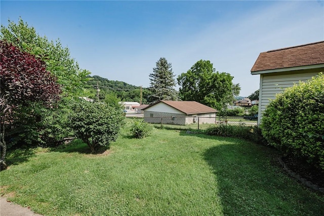 314 N 9th St, Apollo Boro, PA 15613 - view of yard