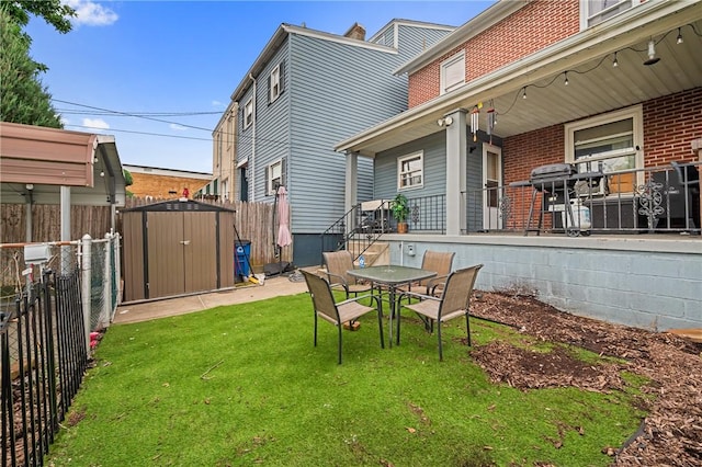 1860 Jancey St, Morningside, PA 15206 - fenced backyard with a storage unit