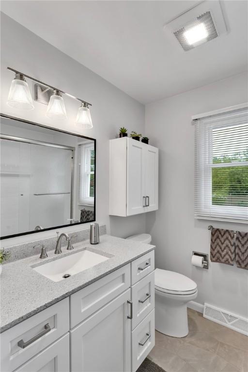 2899 E Elfinwild Rd, Hampton, PA 15101 - bathroom with vanity and toilet