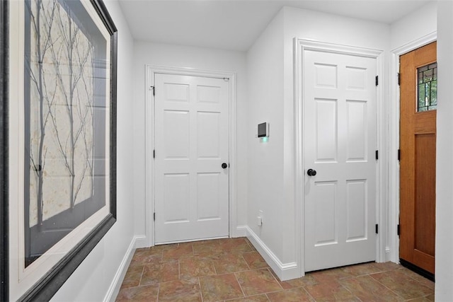 362 Ridge Rdg, Jackson Twp, PA 16063 - entrance foyer featuring baseboards and stone finish flooring