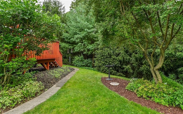 489 Jenny Dr, Richland, PA 15044 - view of green lawn with a deck