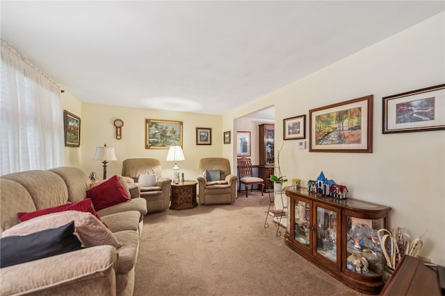 982 Braddock Rd, Forest Hills Boro, PA 15221 - view of carpeted living area