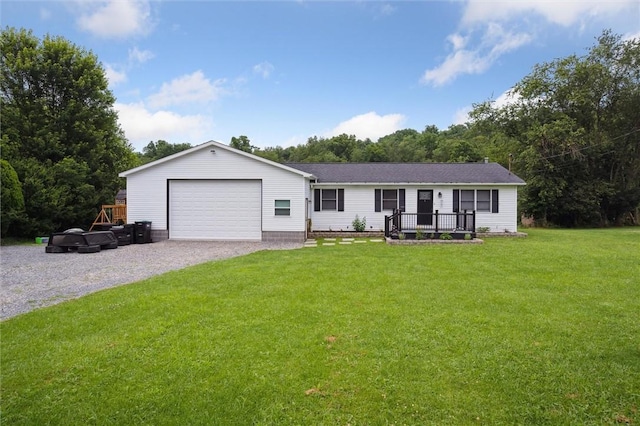 4 Ward St, Canton Twp, PA 15301 - ranch-style house featuring a front yard and a shingled roof