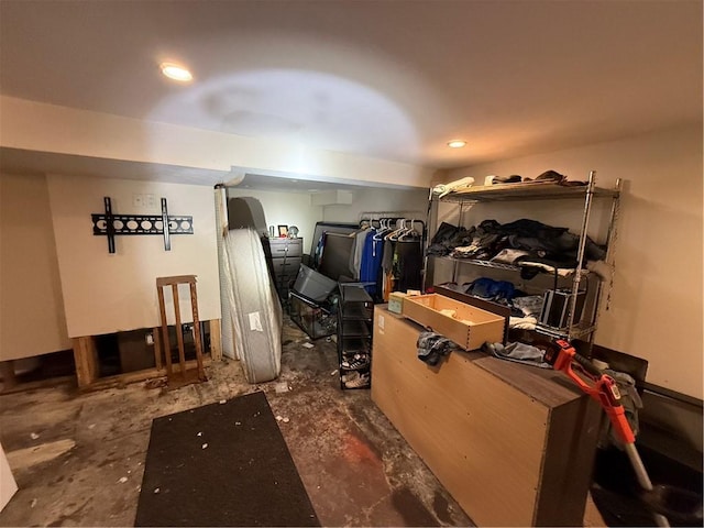 1119 Stewart St, Tarentum, PA 15084 - view of spacious closet