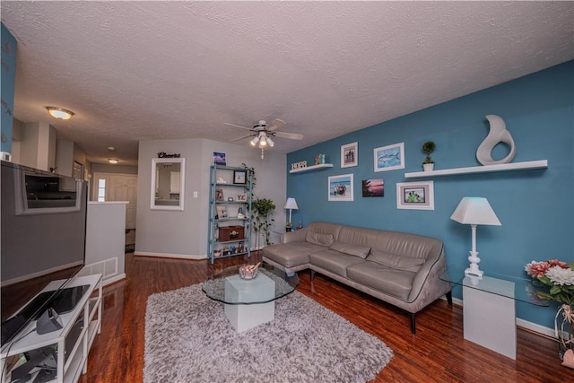 115 Westbrooke Ln, Findlay Twp, PA 15108 - living area with a ceiling fan, a textured ceiling, and wood finished floors