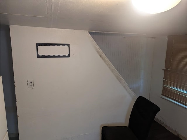 1233 Scott St, Mckeesport, PA 15132 - photo 5