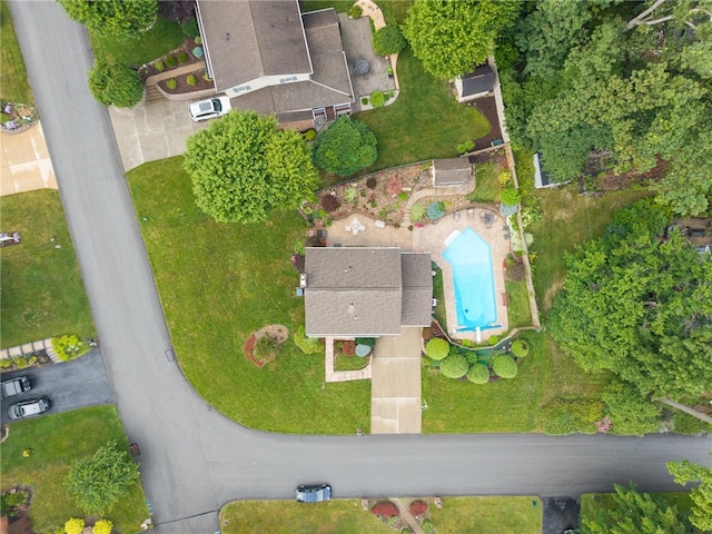 511 Brunswick Dr, Hempfield Twp, PA 15601 - view of property location with a pool area