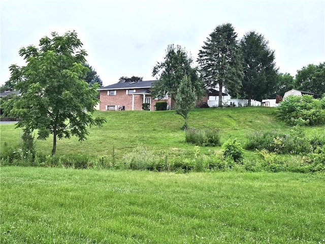 246 Strangford Rd, Blairsville Area, PA 15717 - photo 2