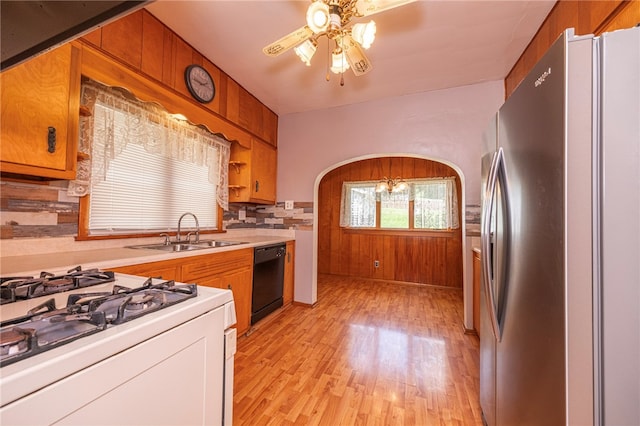 508 Orchard Ave, Ellwood City, PA 16117 - photo 10
