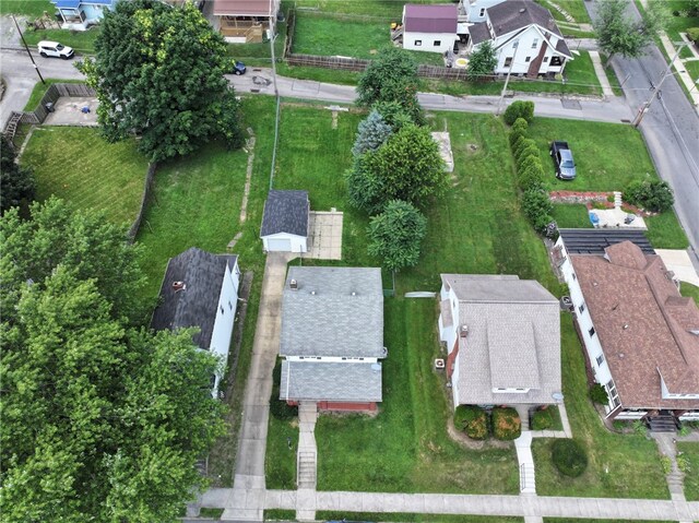 508 Orchard Ave, Ellwood City, PA 16117 - photo 28