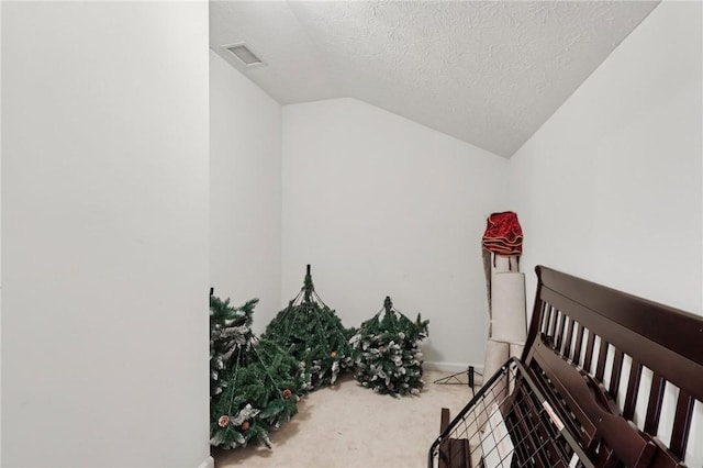 774 Norwegian Spruce Dr, Adams Twp, PA 16046 - bedroom featuring carpet, a textured ceiling, and lofted ceiling