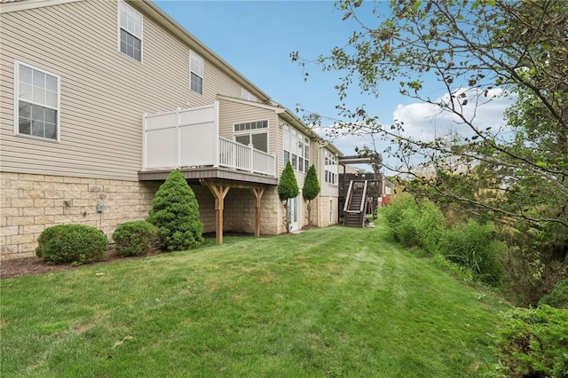 774 Norwegian Spruce Dr, Adams Twp, PA 16046 - view of grassy yard with a wooden deck and stairway