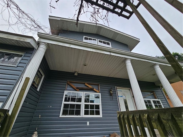 826 Parkwood Rd, Mount Oliver, PA 15210 - photo 1