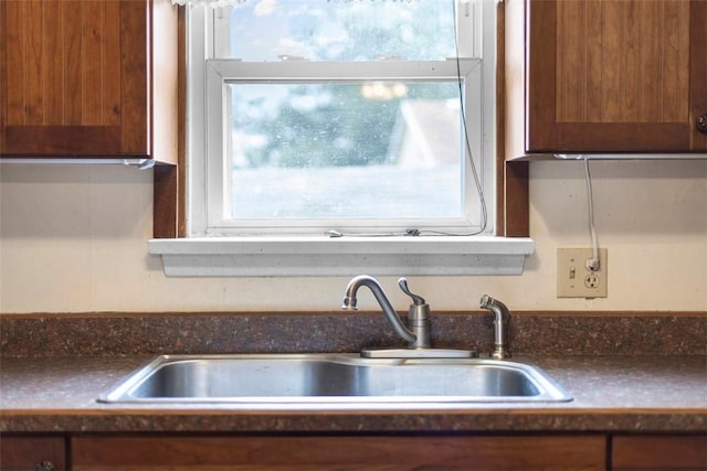 3914 38th St, Pulaski Twp, PA 15066 - kitchen featuring healthy amount of natural light and dark countertops