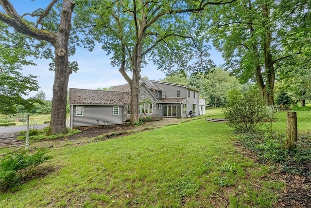 115 Nursery Rd, Forward Twp, PA 16053 - view of grassy yard