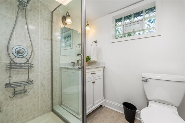 115 Nursery Rd, Forward Twp, PA 16053 - full bath with vanity, tile patterned floors, and a tile shower