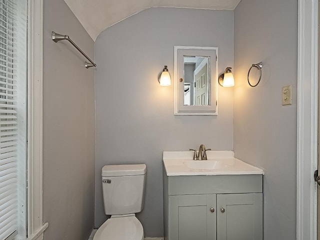 881 Ridge Rd, Harmony Twp, PA 15003 - bathroom with vanity and lofted ceiling