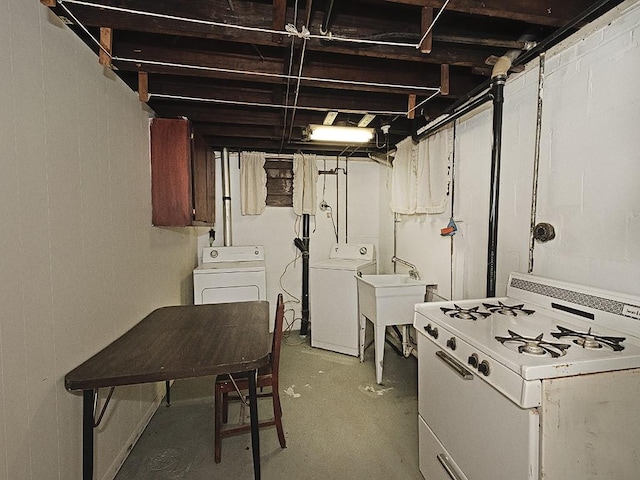 881 Ridge Rd, Harmony Twp, PA 15003 - unfinished basement with separate washer and dryer and a sink