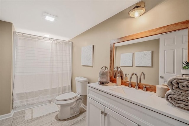 7321 Ringertown Rd, Murrysville, PA 15632 - bathroom featuring vanity and curtained shower