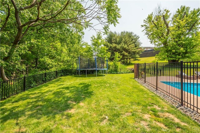237 Clever Rd, Robinson Twp, PA 15136 - fenced backyard with a trampoline