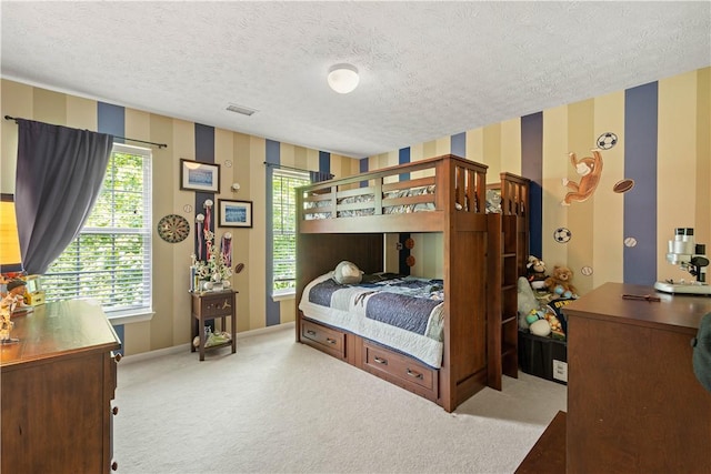 237 Clever Rd, Robinson Twp, PA 15136 - bedroom featuring wallpapered walls, carpet flooring, and a textured ceiling