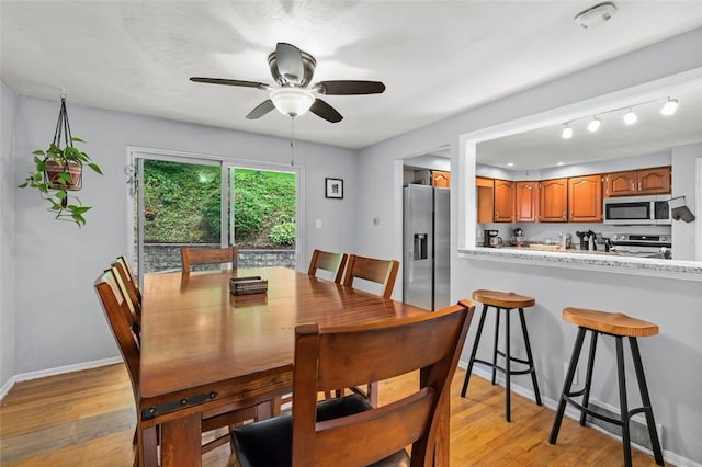 4 Thornridge Rd, Kilbuck Twp, PA 15202 - dining area featuring a ceiling fan and light wood-style floors
