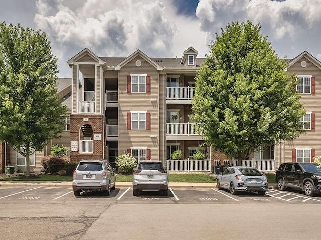 310 Stockton Rdg, Cranberry Twp, PA 16066 - view of building exterior featuring uncovered parking