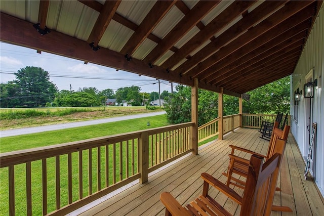 190 Hillview Manor Rd, Gilpin Twp, PA 15656 - wooden terrace featuring a yard