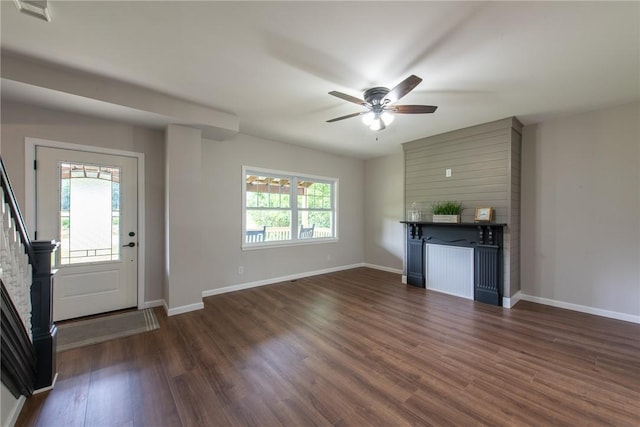 190 Hillview Manor Rd, Gilpin Twp, PA 15656 - entrance foyer featuring dark wood-style floors and ceiling fan