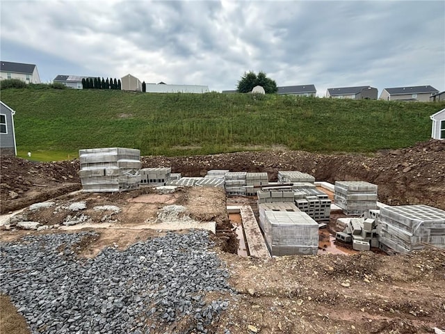 116 Mesa Dr, Moon/Crescent Twp, PA 15108 - view of yard