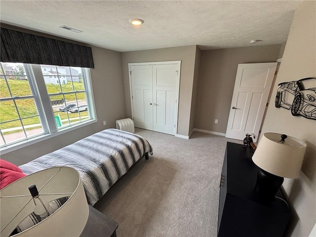 116 Mesa Dr, Moon/Crescent Twp, PA 15108 - carpeted bedroom with a textured ceiling and a closet