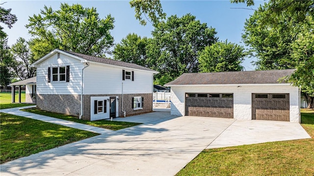 527 S Market St, Carmichaels/Cumblnd, PA 15320 - photo 3