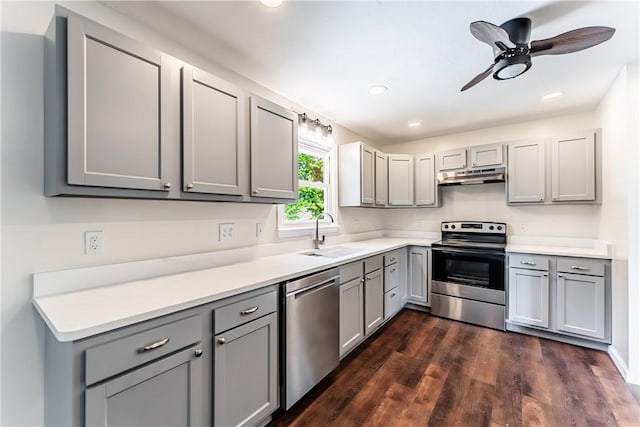 527 S Market St, Carmichaels/Cumblnd, PA 15320 - photo 4