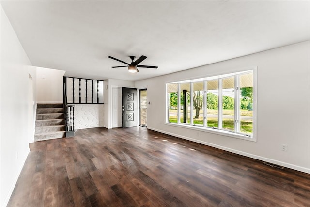 527 S Market St, Carmichaels/Cumblnd, PA 15320 - photo 6